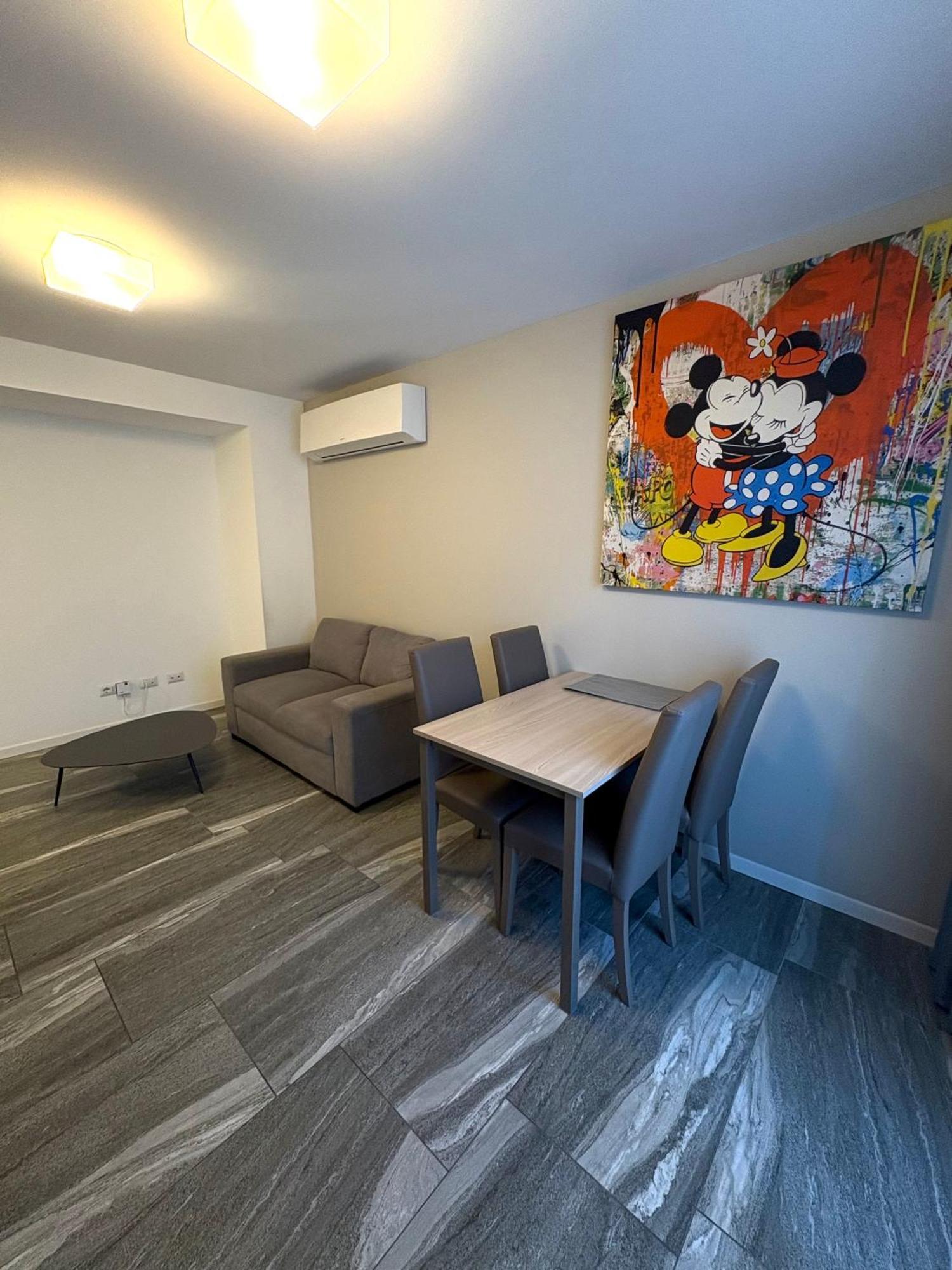 Essential Apartment Sesto San Giovanni Eksteriør billede