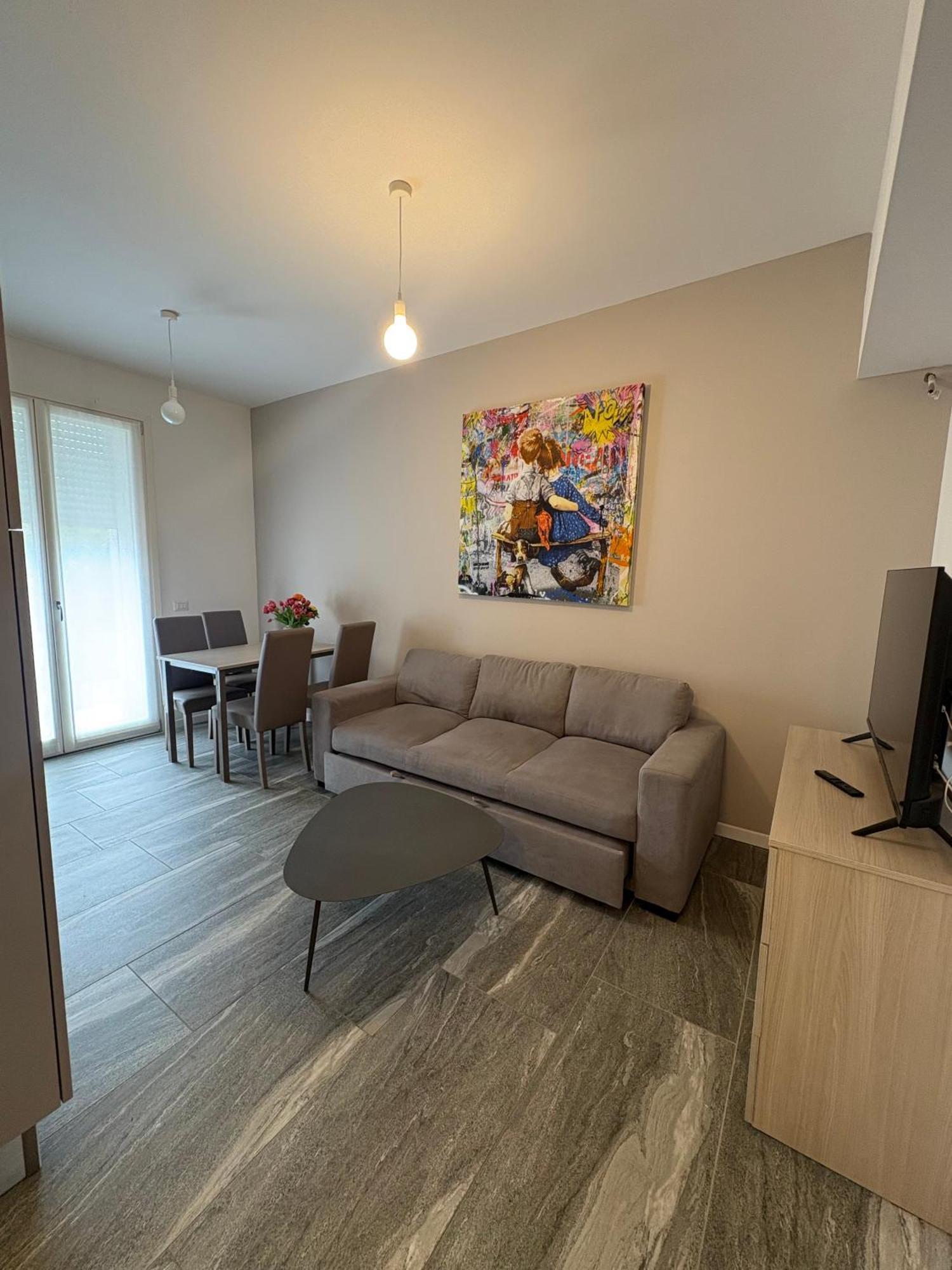 Essential Apartment Sesto San Giovanni Eksteriør billede