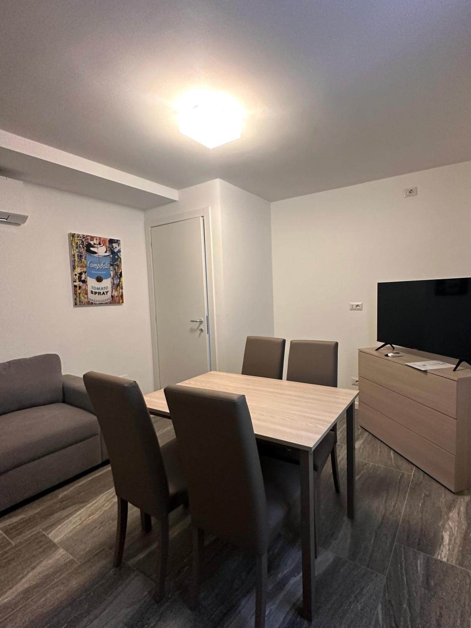 Essential Apartment Sesto San Giovanni Eksteriør billede
